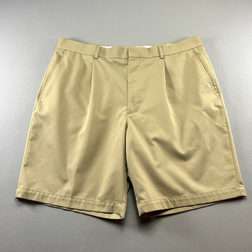 Walter Hagen Chino Shorts Mens 38 Beige Pleated Golf Performance Resort Wear
